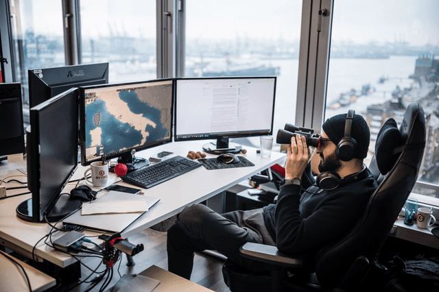 LiveOps Manager - Supremacy: WW3 position image